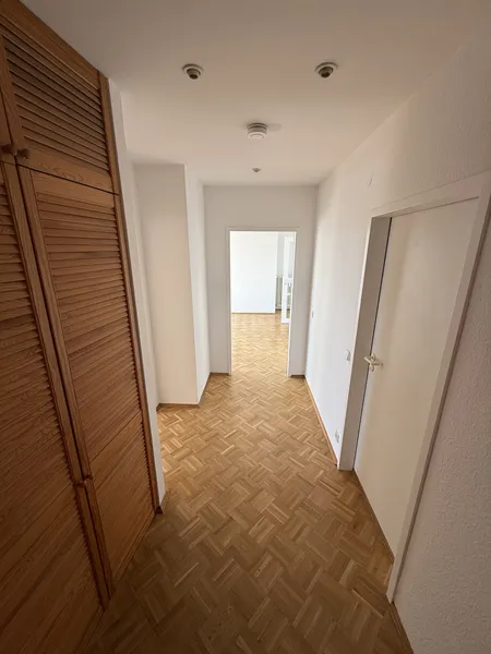 Charmante Dachgeschosswohnung mit Terrasse nahe Stadtpark Steglitz — photo 1